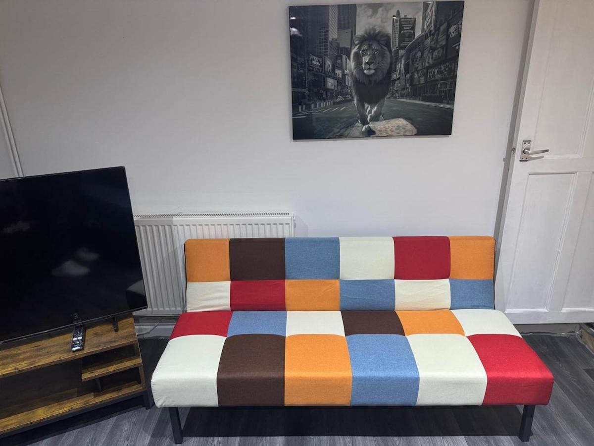 1 Bedroom Studio - Leeds - Near Centre - Elland Road מראה חיצוני תמונה